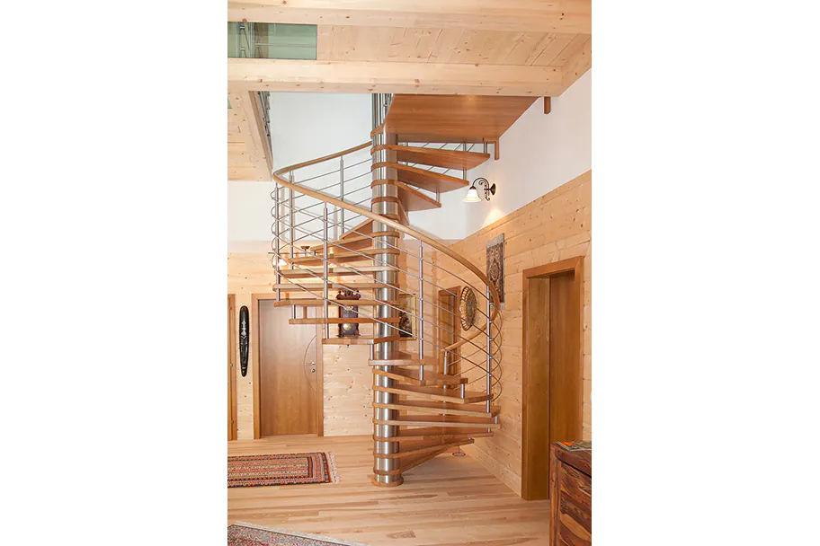 007-Spindeltreppe-Nobile-Holz Edelstahl-Eiche